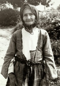 Κύπρια-6Φορεσιά Καρπασίου, σαγιά μεταξοβάμβακη. 19ος α